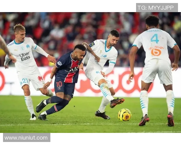 法甲精彩对决前瞻：里尔主场迎战马赛深度解析比分走势与战术分析